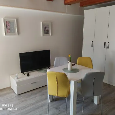 Apartment Fina M