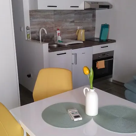 Apartment Fina M *